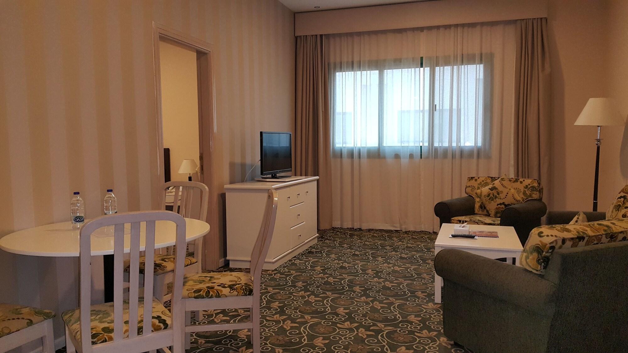 دبي Wescott Pearl Hotel Apartments المظهر الخارجي الصورة