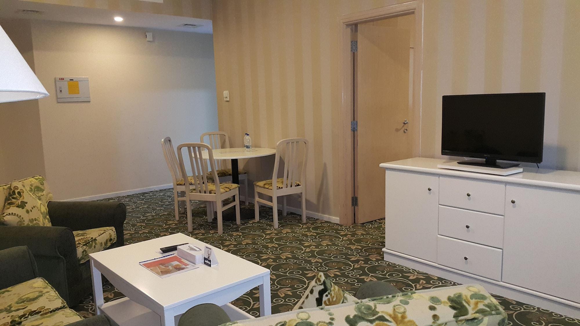 دبي Wescott Pearl Hotel Apartments المظهر الخارجي الصورة