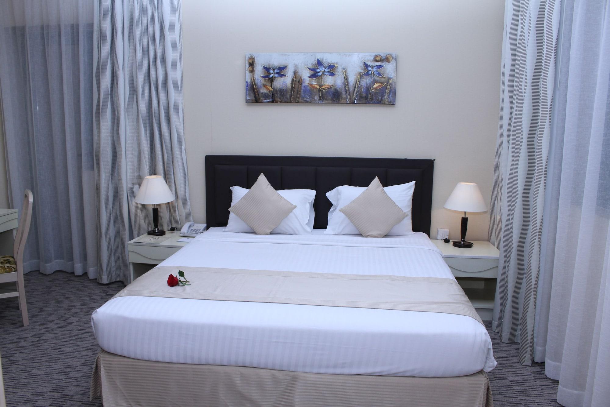 دبي Wescott Pearl Hotel Apartments المظهر الخارجي الصورة