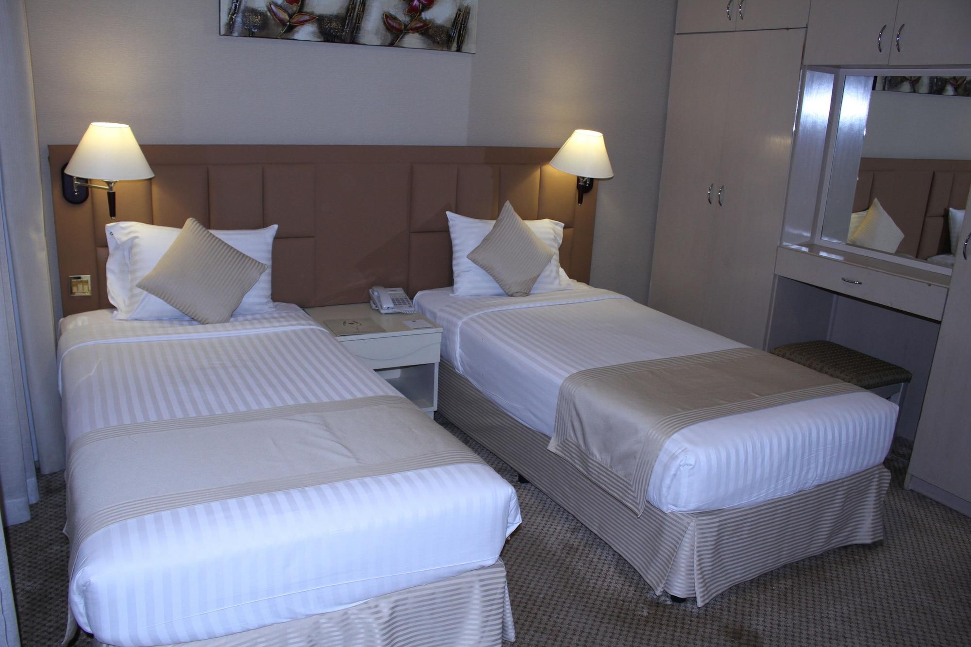 دبي Wescott Pearl Hotel Apartments المظهر الخارجي الصورة