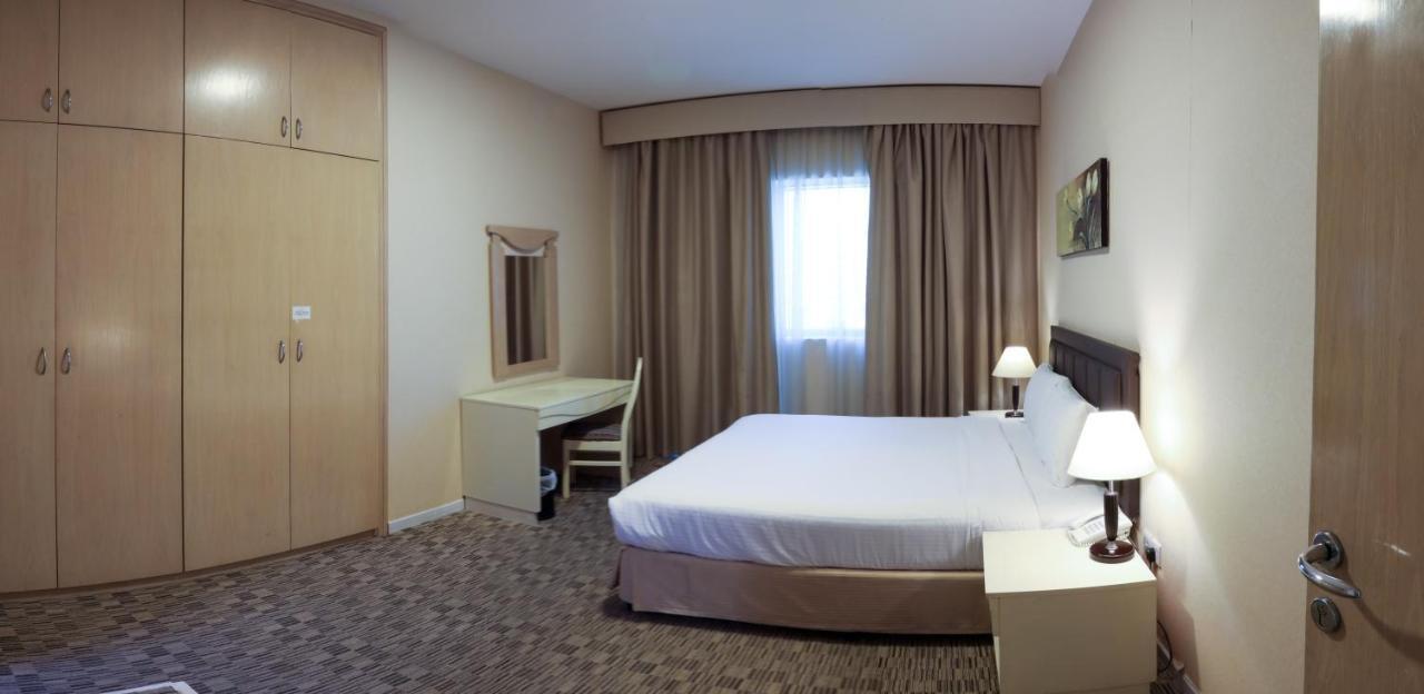دبي Wescott Pearl Hotel Apartments المظهر الخارجي الصورة