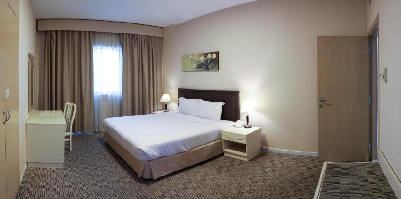 دبي Wescott Pearl Hotel Apartments المظهر الخارجي الصورة