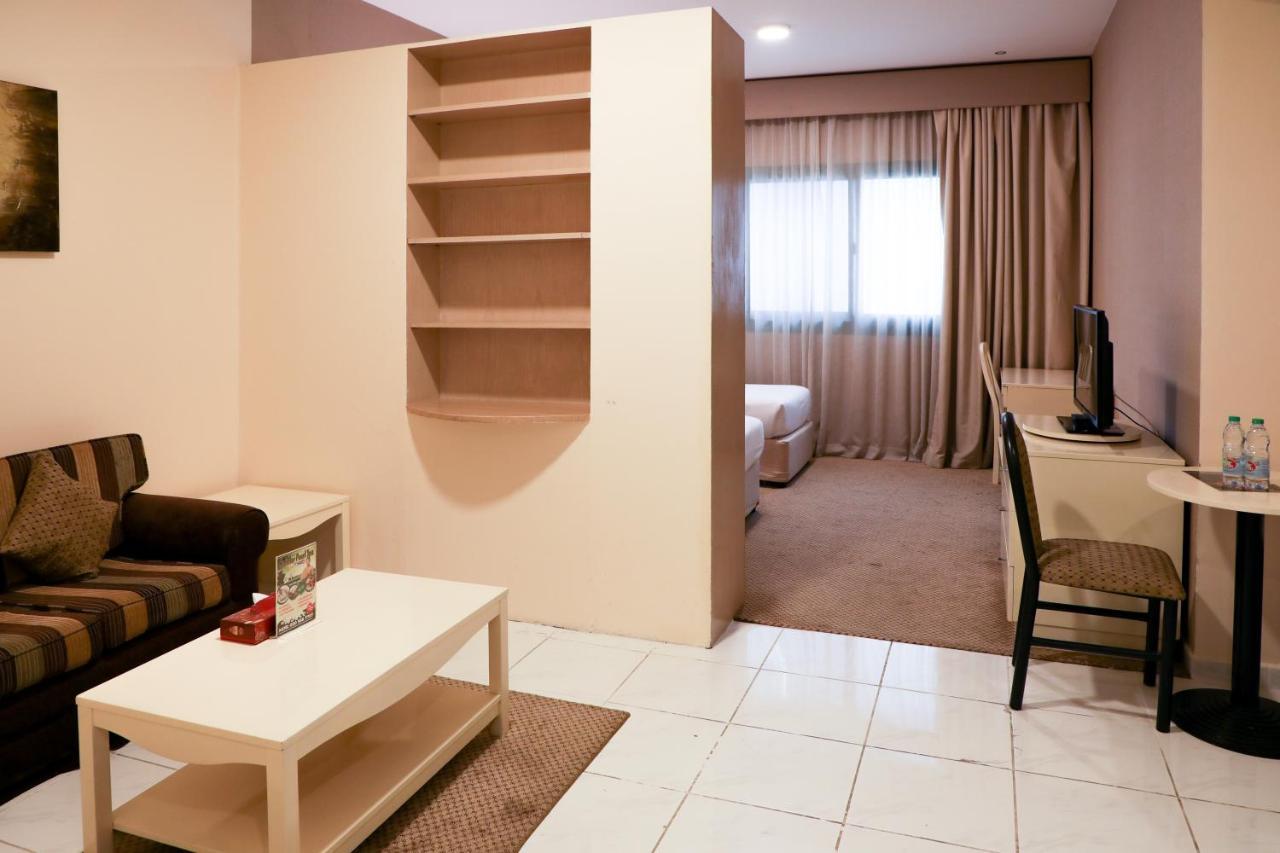 دبي Wescott Pearl Hotel Apartments المظهر الخارجي الصورة