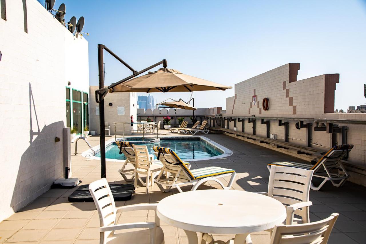 دبي Wescott Pearl Hotel Apartments المظهر الخارجي الصورة
