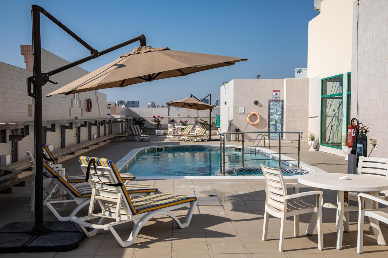 دبي Wescott Pearl Hotel Apartments المظهر الخارجي الصورة