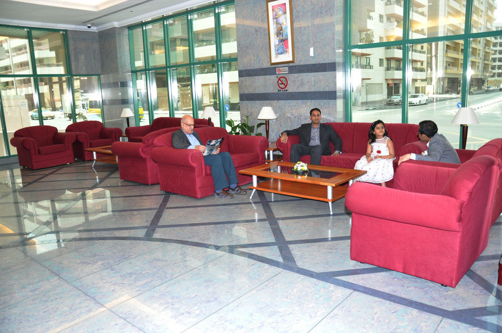 دبي Wescott Pearl Hotel Apartments المظهر الخارجي الصورة